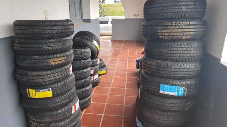 La Armada paraguaya incautó mercadería de contrabando en Alberdi