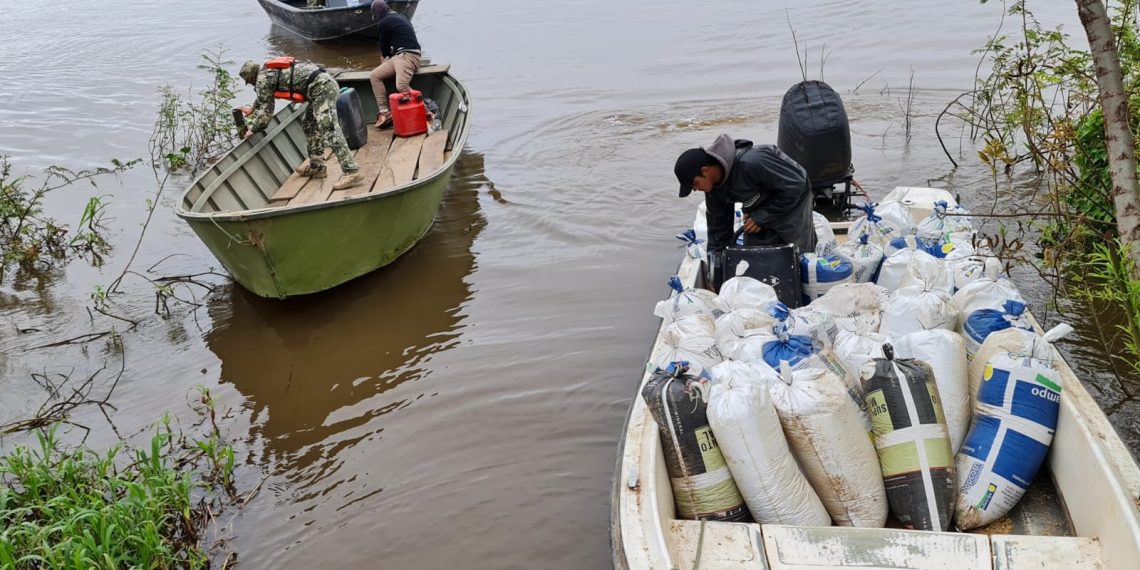 La Armada paraguaya incautó mercadería de contrabando en Alberdi