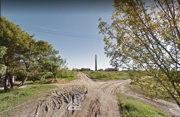 Vecinos piden la pavimentación de 200 metros de la calle Ramos Mejía