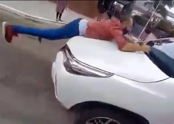 El comerciante que se montó a la camioneta de Aníbal Gómez, sobreseído