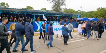 El gobernador presidió el tradicional desfile por la Provincialización de Formosa