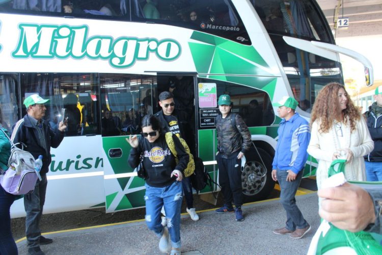 Paoltroni ayudó a que más de cien estudiantes vengan desde Córdoba por el día del padre