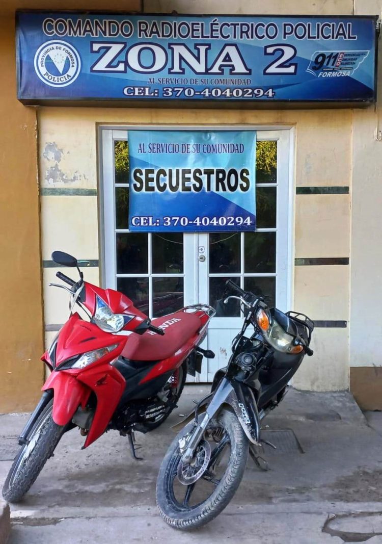 Paseaban en moto, los paró un control y quedaron detenidos ya que eran robadas