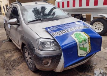 Robaron un auto en pleno centro y lo abandonaron en el barrio Emilio Tomás