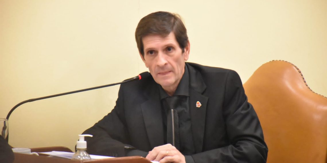 Piñeiro espera que el nuevo Código de Edificación también se aplique a obras de la provincia