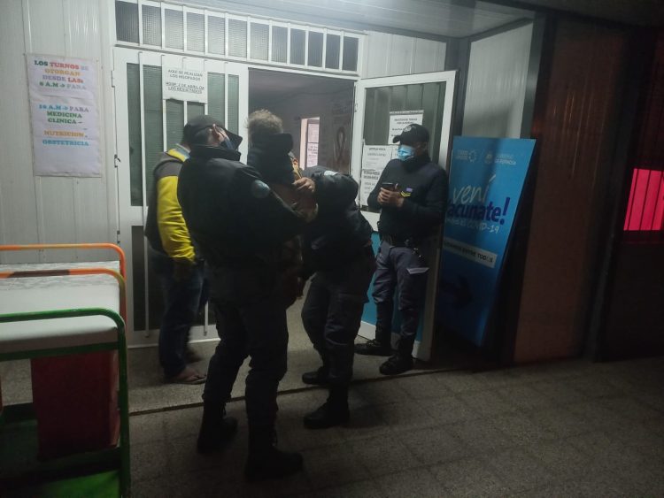 Con maniobras de reanimación, policías salvaron a un nene de 2 años que convulsionó