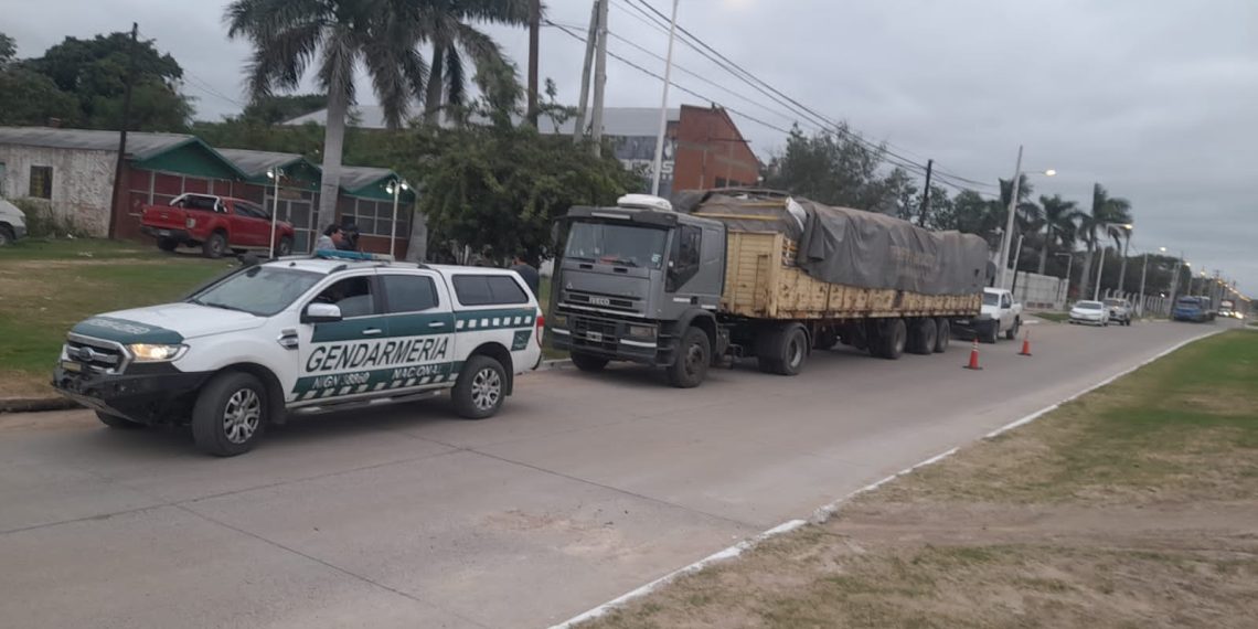 Duro golpe de Gendarmería al contrabando: más de $7 millones en mercadería incautada