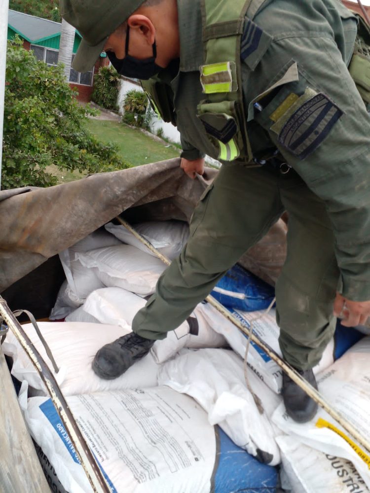 Duro golpe de Gendarmería al contrabando: más de $7 millones en mercadería incautada