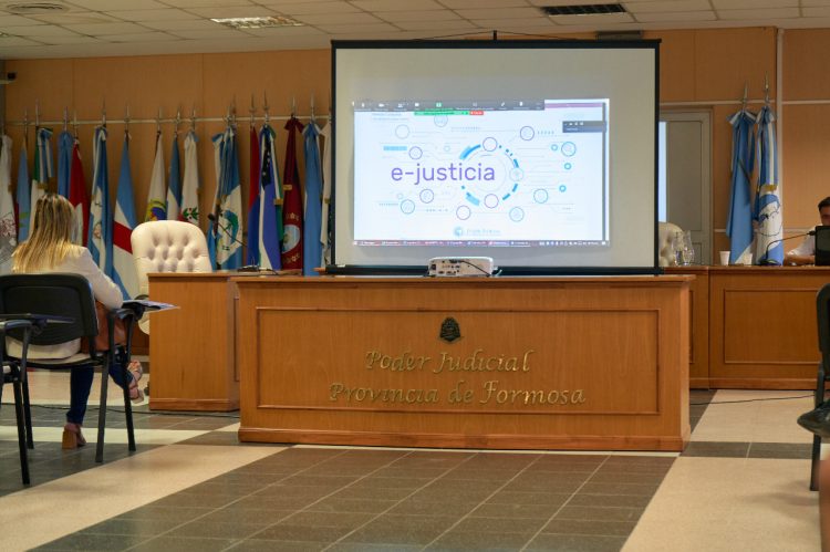 Avanzan las capacitaciones sobre la plataforma de servicios e-justicia