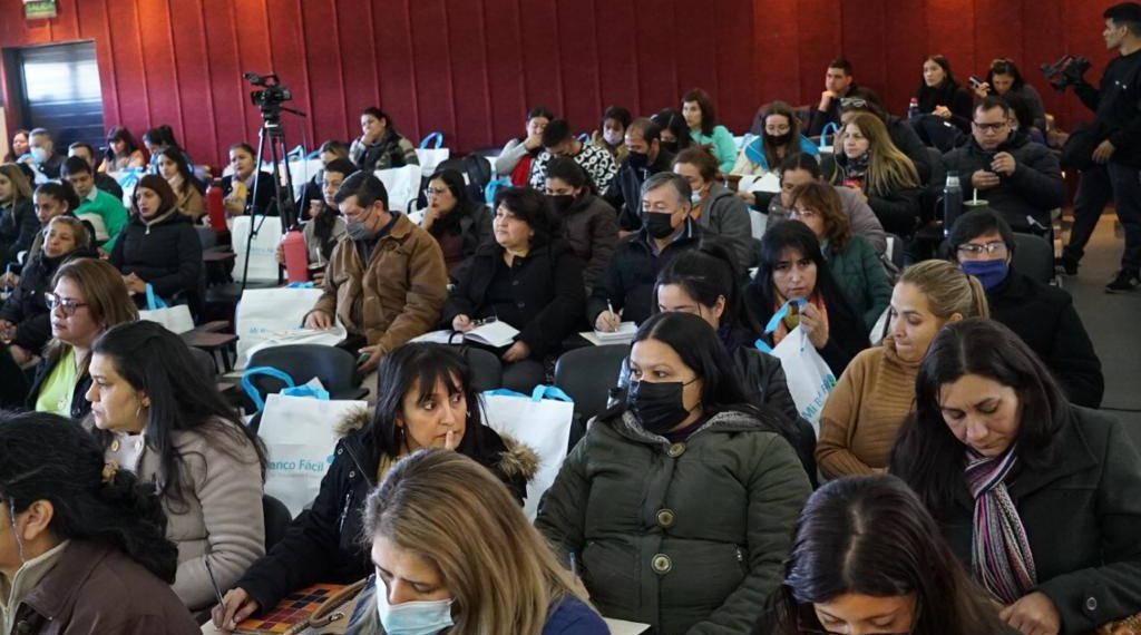 Más de un centenar de docentes recibió capacitación del Banco Formosa