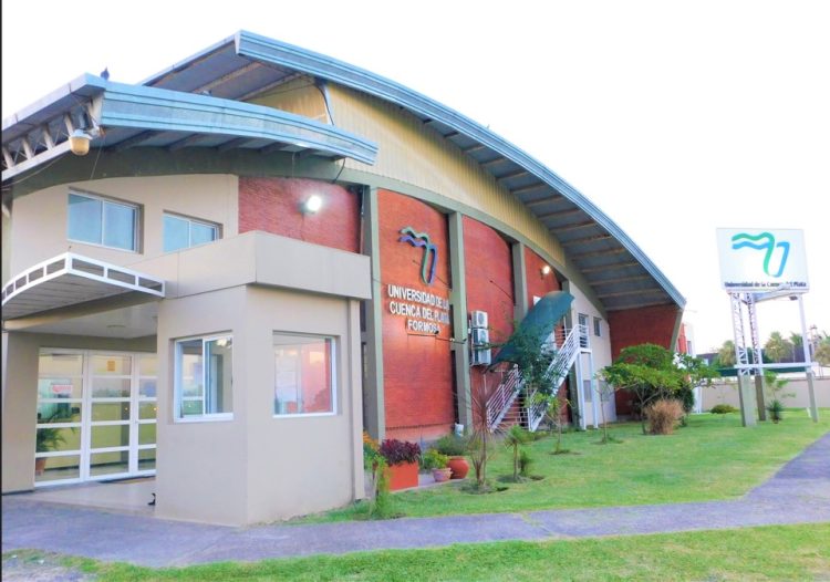 La Universidad de la Cuenca del Plata inició el segundo cuatrimestre con 100% de aforo y aulas híbridas