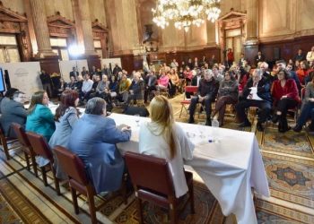 Mayans propuso: “Cristina Presidente 2023”