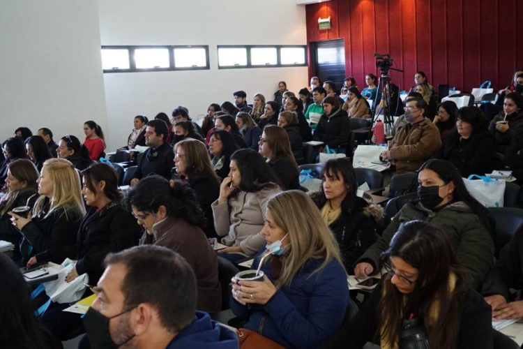 Más de un centenar de docentes recibió capacitación del Banco Formosa