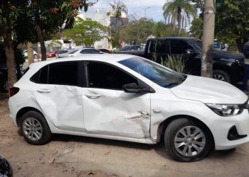 Encontraron el auto que chocó, huyó y dejó gravísimo a un joven