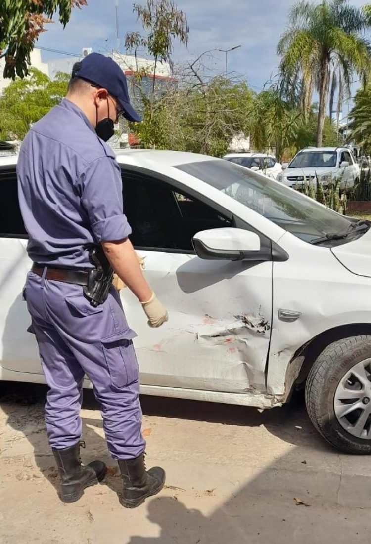 Encontraron el auto que chocó, huyó y dejó gravísimo a un joven