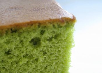 Detienen a una profesora de Güemes por «convidar» bizcochuelo con marihuana a sus colegas 