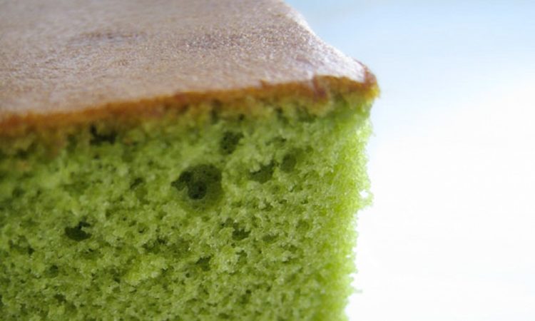 Detienen a una profesora de Güemes por «convidar» bizcochuelo con marihuana a sus colegas 