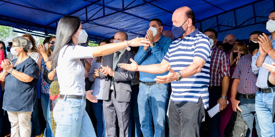 Gildo hizo anuncio obras, calificó de «depredadores» a la oposición, pero no mencionó ni a Cristina ni Alberto