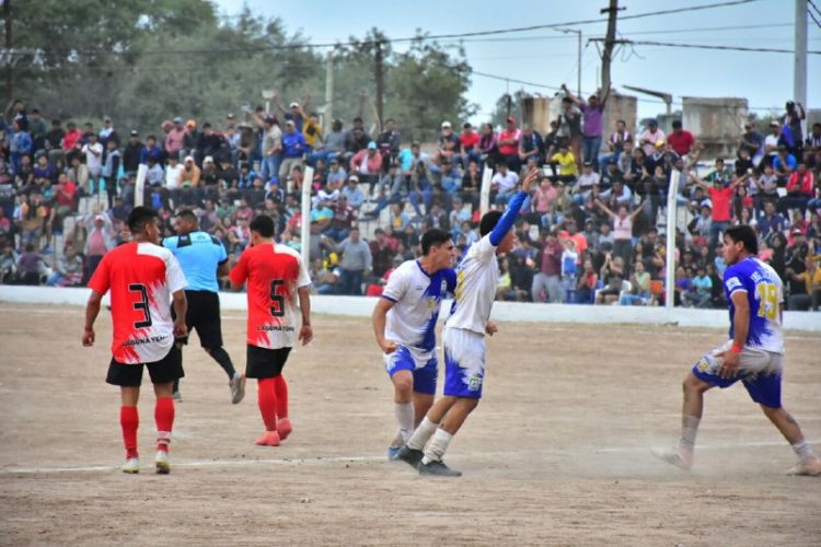 El seleccionado de Ingeniero Juárez se coronó campeón del torneo de la amistad