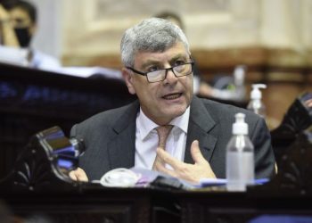 Buryaile repudió afirmaciones de Mayans sobre impunidad para CFK