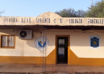 Le apuntó con un rifle a un hombre y quedó detenido