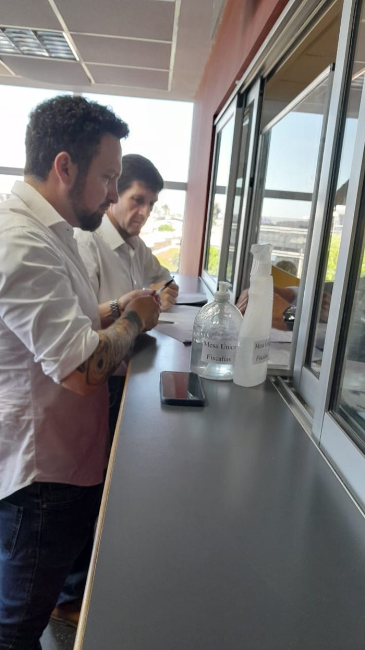 Piñeiro y Ocampo denunciaron penalmente a Crucero del Sur y funcionarios municipales