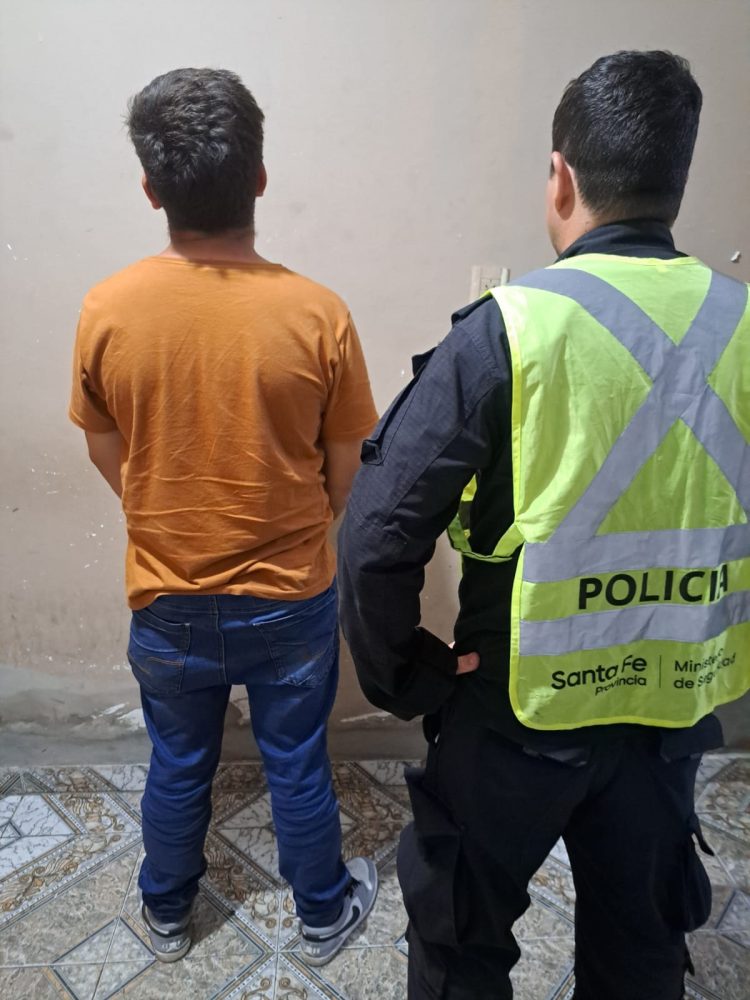 Camioneros formoseños detenidos por transportar cocaína y dólares