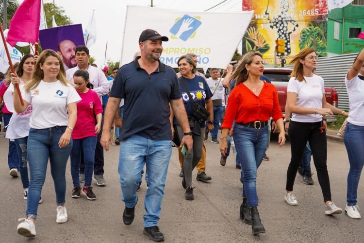 “Compromiso Formoseño” presente junto a Insfrán en el multitudinario acto del 17 de Octubre