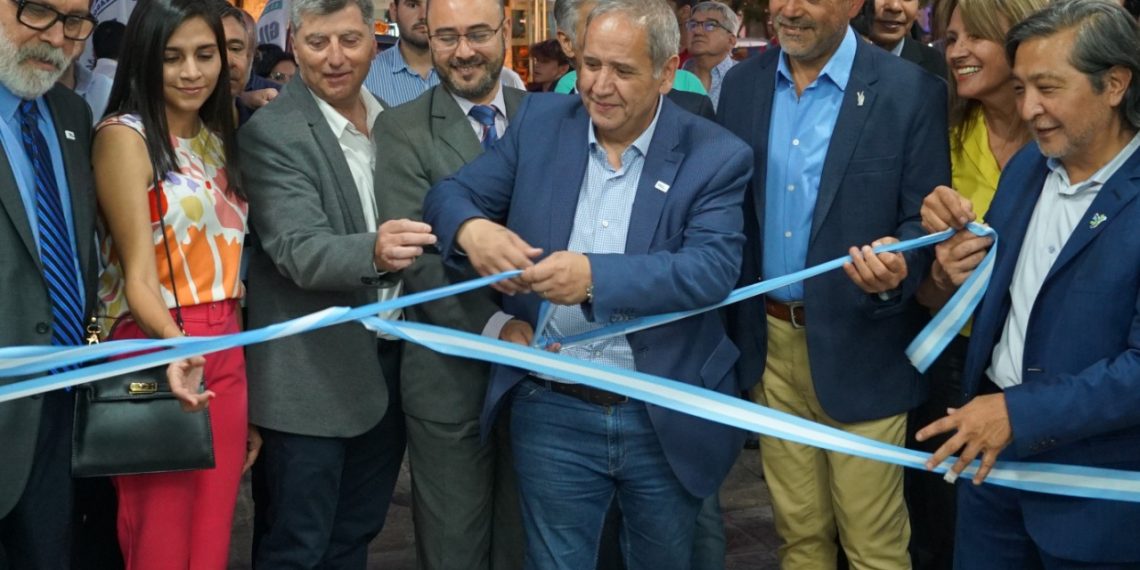 Banco Formosa inauguró una moderna Banca Negocios