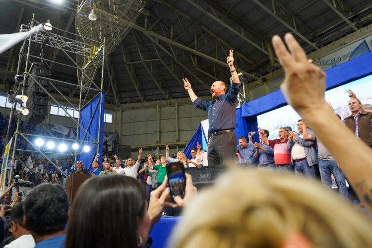 “Compromiso Formoseño” presente junto a Insfrán en el multitudinario acto del 17 de Octubre