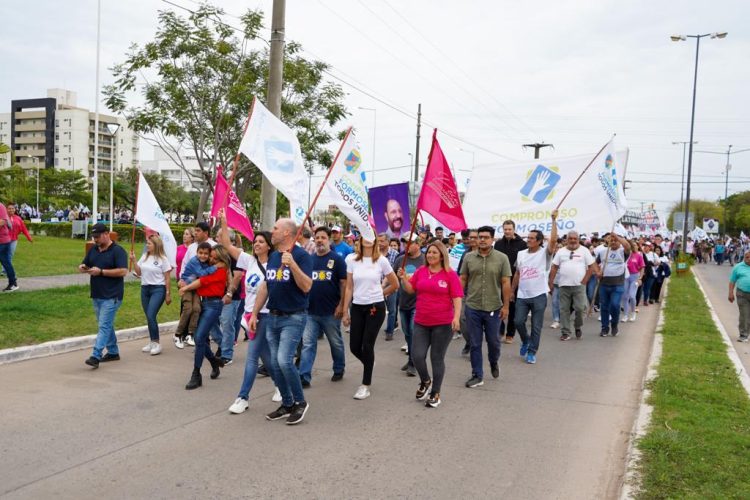 “Compromiso Formoseño” presente junto a Insfrán en el multitudinario acto del 17 de Octubre