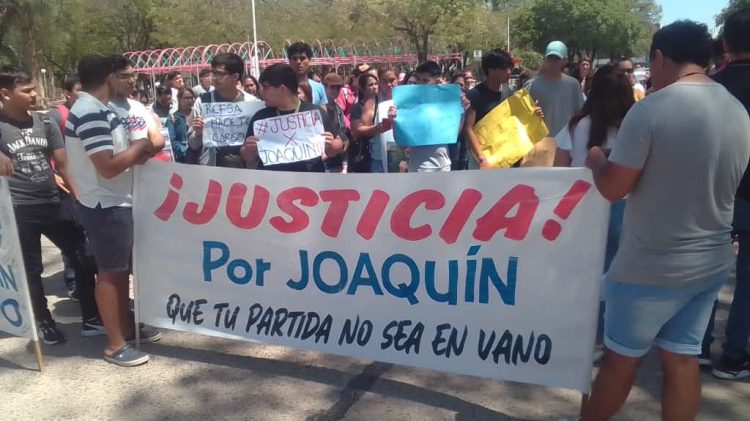 Multitudinario reclamo de justicia por Joaquín Oviedo