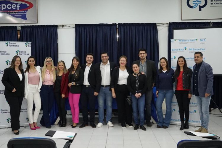 Banco Formosa brindó un taller de educación financiera a profesionales en ciencias económicas
