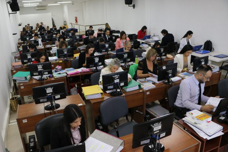 Abogados rinden para cubrir vacantes de los Juzgados Civiles 4, 5 y 6