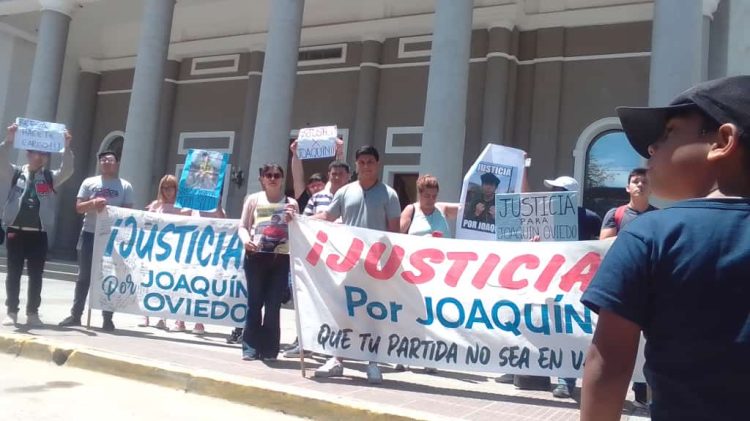 Multitudinario reclamo de justicia por Joaquín Oviedo
