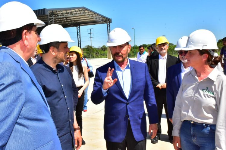 El gobernador habilitó las instalaciones del Centro Ambiental GIRSU