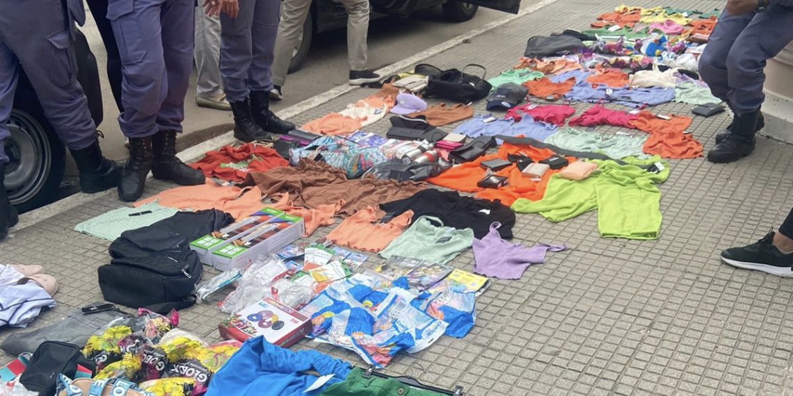 Empleadas de “Leutthe” detectaron chorros correntinos y los siguieron; la Policía los detuvo