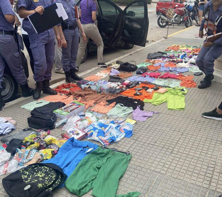 Empleadas de “Leutthe” detectaron chorros correntinos y los siguieron; la Policía los detuvo