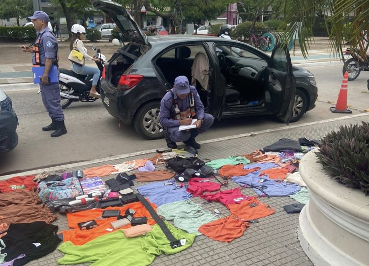 Empleadas de “Leutthe” detectaron chorros correntinos y los siguieron; la Policía los detuvo