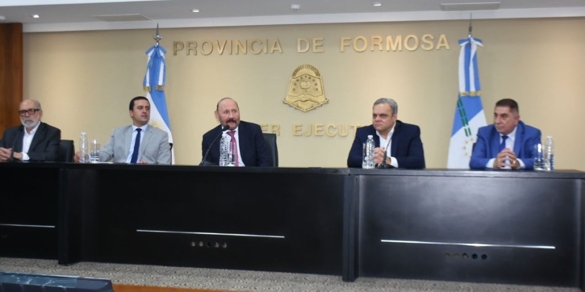 Insfrán presentó a empresa biosiderúrgica brasilera que generará trabajo en Formosa