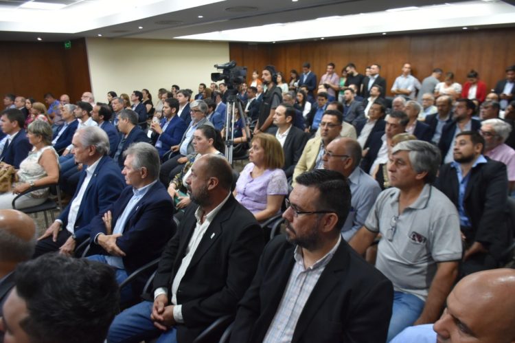 Insfrán presentó a empresa biosiderúrgica brasilera que generará trabajo en Formosa