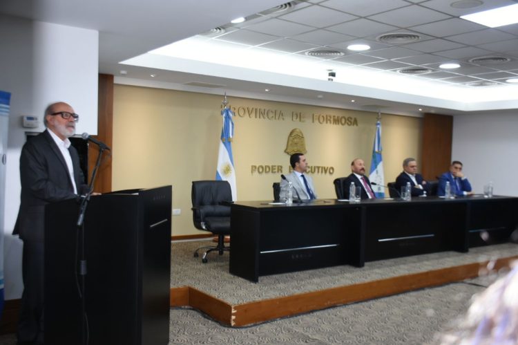 Insfrán presentó a empresa biosiderúrgica brasilera que generará trabajo en Formosa