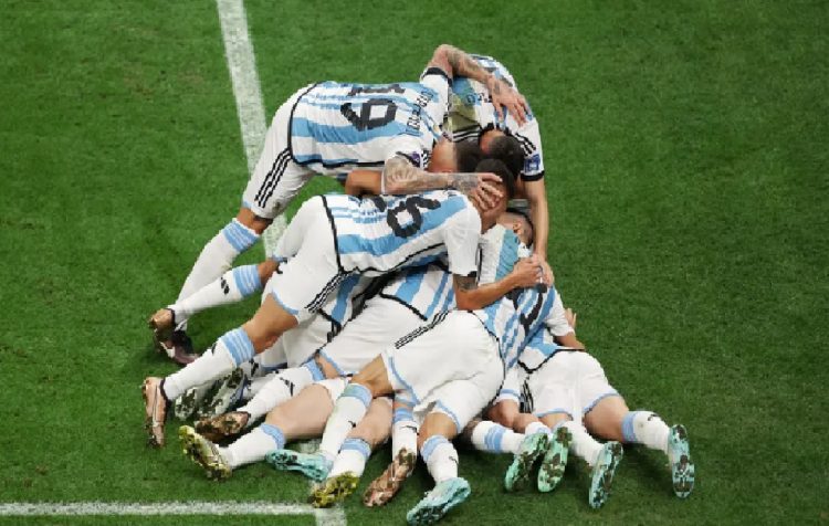 De Gildo a la selección: “¡Muchas gracias por llenar de gloria y alegría al argentino!»