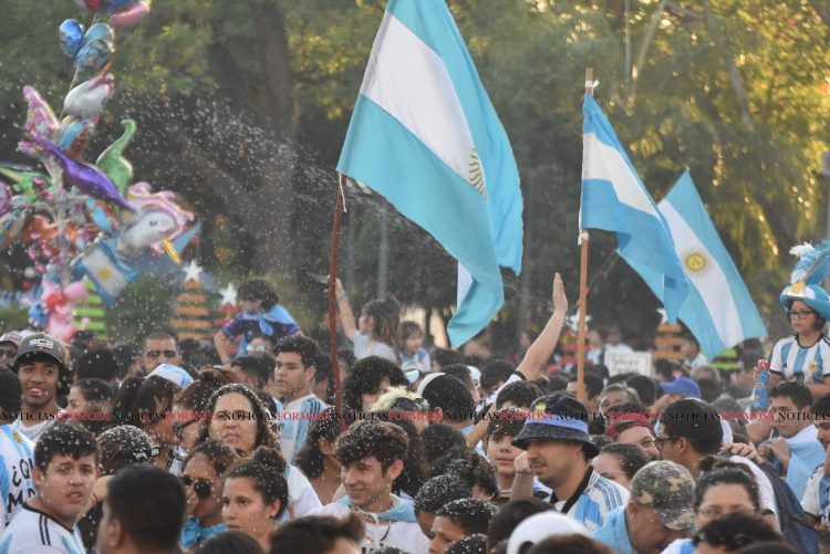 Una sola bandera, la del pueblo
