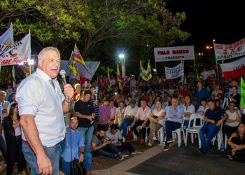 Carbajal logró respaldo de los grupos fuertes de la UCR en su lanzamiento