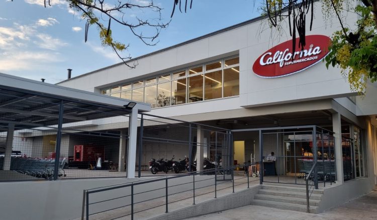 Cáceres inaugura la sucursal 28 en la región