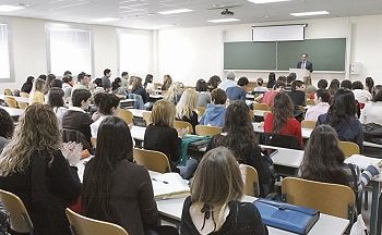 Perczyk acordó una nueva actualización salarial para docentes y no docentes universitarios