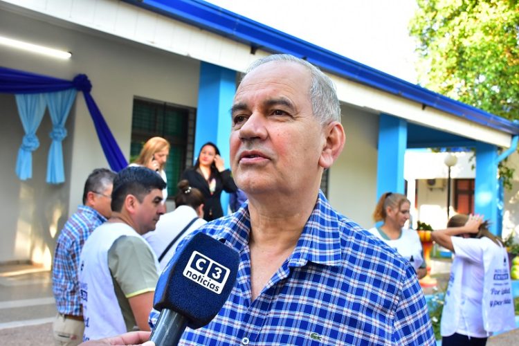 Ministro Gómez: “La gente debe vacunarse” contra el covid