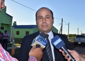 Intendente de Pozo del Tigre pidió que la Iglesia rece «para que llueva. Uno o dos litros de agua no es la solución»