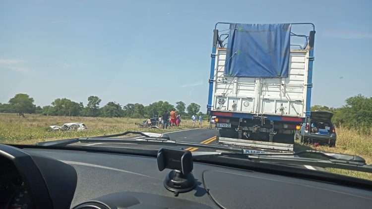 Otro accidente fatal en Ruta 11; tres muertos (video)